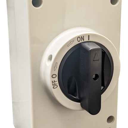 Deligo 16A DC Rotary Isolator Switch - DSRI16