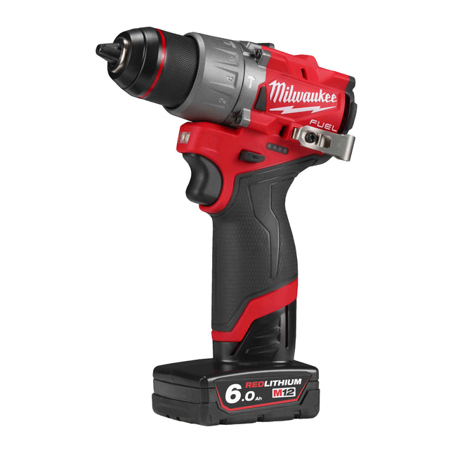 Milwaukee M12 Powerpack (FPP2A2-602X), 2 x B6, C12 C Charger, HD Box, 12V